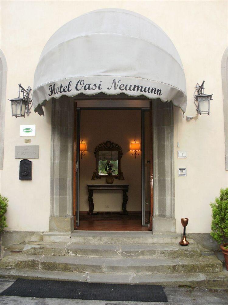 Hotel Oasi Neumann Кортона Экстерьер фото